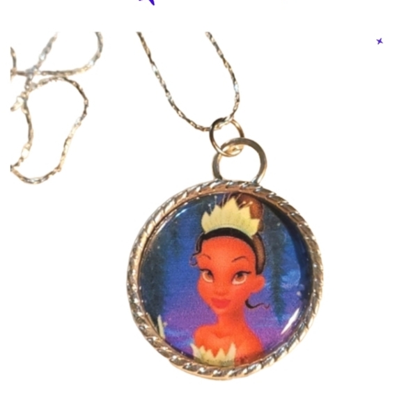 New handmade Tiana princess and the frog necklace new - Picture 1 of 1
